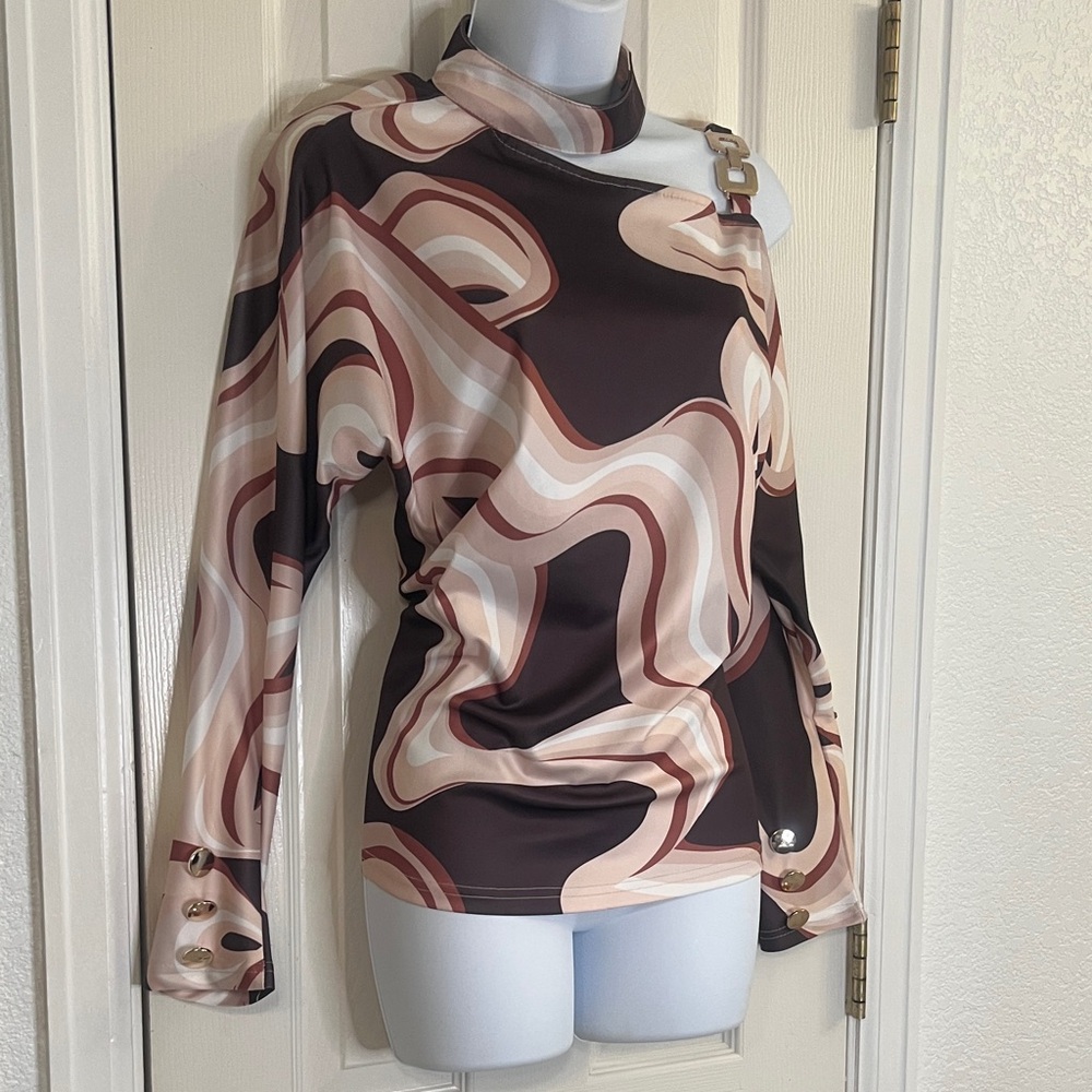 Stylish Abstract One-Shoulder Top - Picture 5 of 6